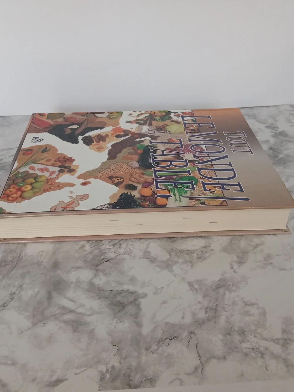 Tout le Monde à Table! Livre de recettes relié | Cuisine du monde - Picture 5 of 7